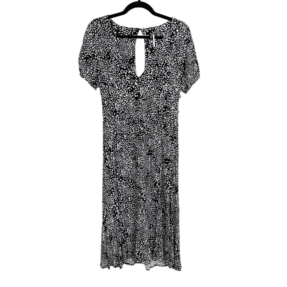 Free People Sz 4 Black Looking For Love Midi Dress in Animal Print Short Sleeve